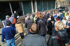 Cabalcade - taxi historian Bill Munro talks outside the site of toehold PCO at Lambeth-Road