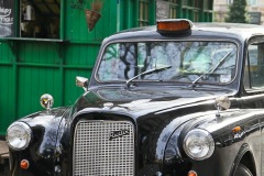 Cabalcade - mid-morning tea break at Grosvenor Gardens cab shelter